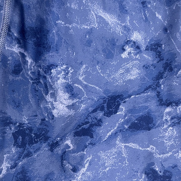 Under Armour Girls Youth Purple Capri Leggings | Size XL - Picture 7 of 7